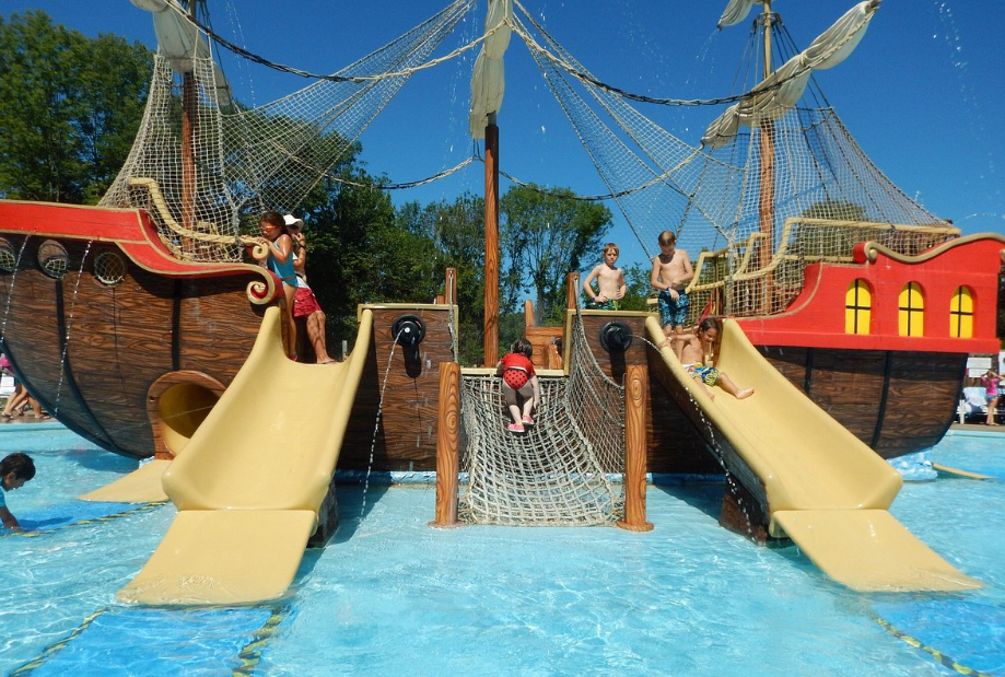 Land of Make Believe, United States